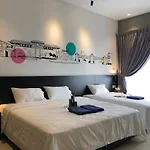 Aeropod Suites By Calvin