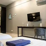 Aeropod Suites By Calvin